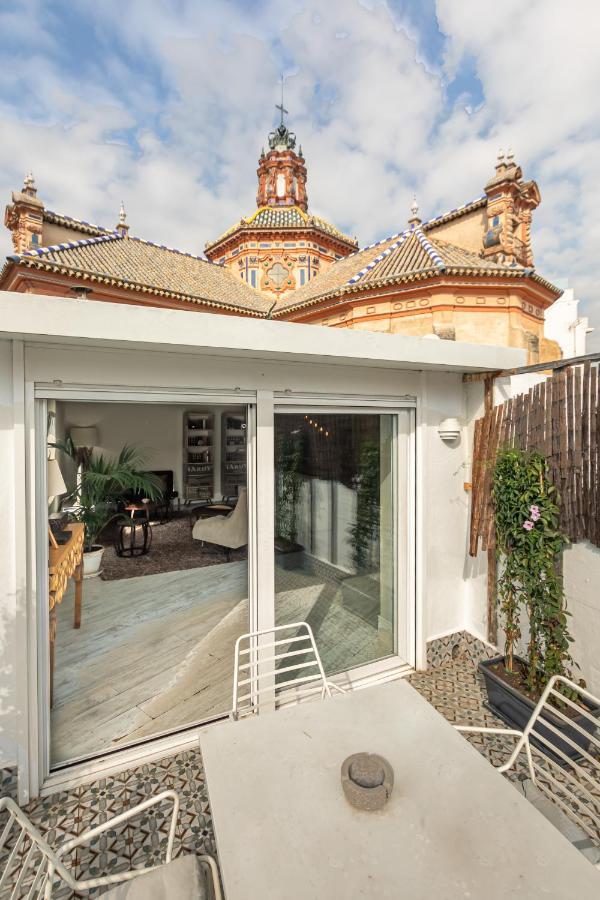 Magdalena Premium Suites Seville Exterior photo